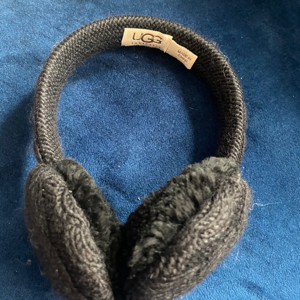 Black Shearling Ugg Earmuffs - soft and comfy